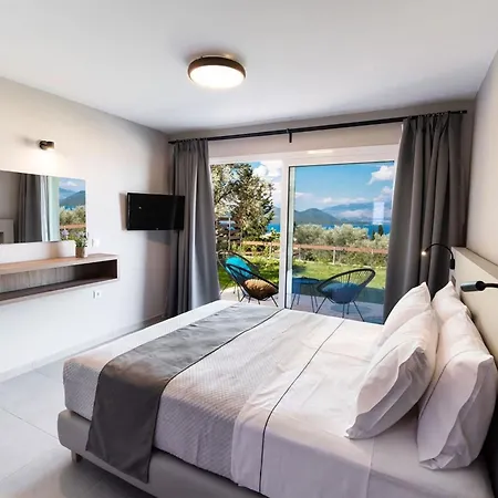 Greece Holidays Villa Nikiana